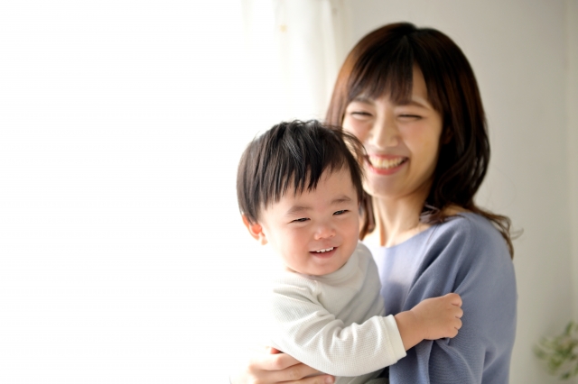 なぜ、当院で骨盤矯正を受ける人が続出しているのか?秘密は産後専用骨盤矯正プログラムにあり!